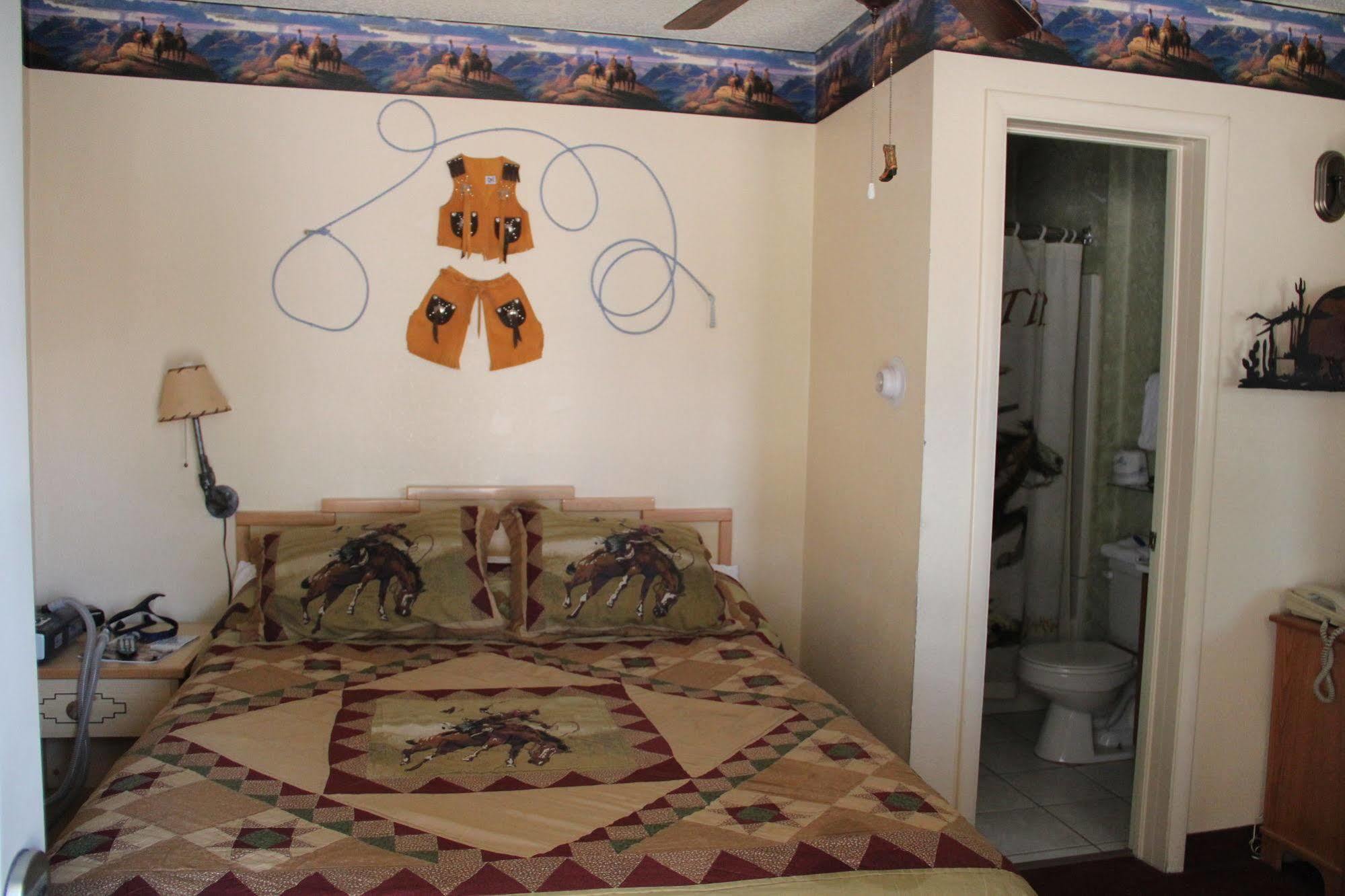 Elk Run Inn Крейг Екстериор снимка